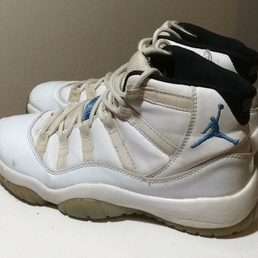 Jordan 11 legend blues!